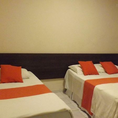 Hotel Calixtro レジストロ エクステリア 写真