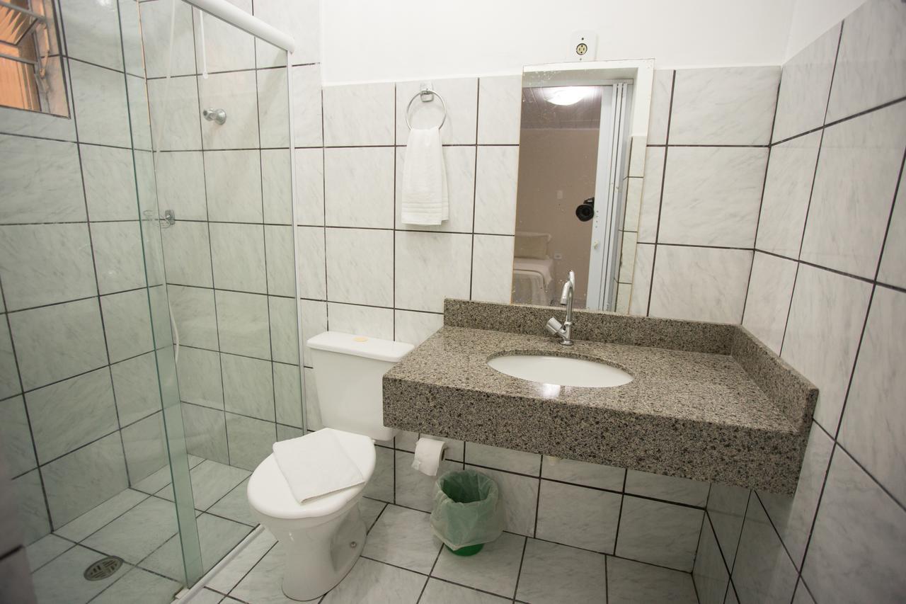Hotel Calixtro レジストロ エクステリア 写真
