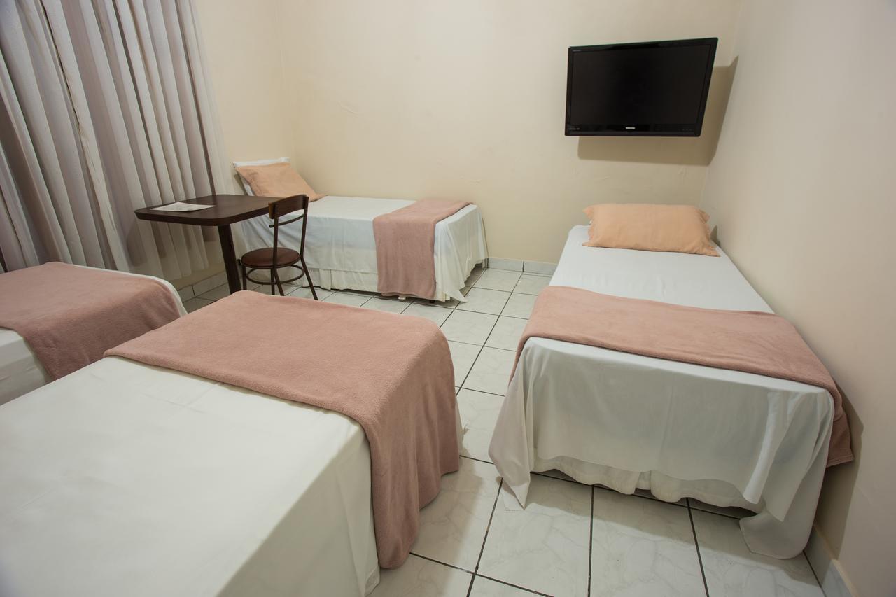 Hotel Calixtro レジストロ エクステリア 写真