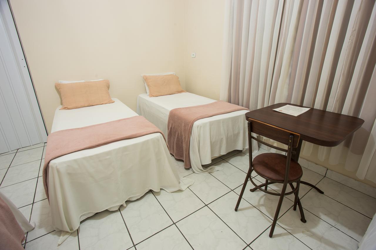 Hotel Calixtro レジストロ エクステリア 写真