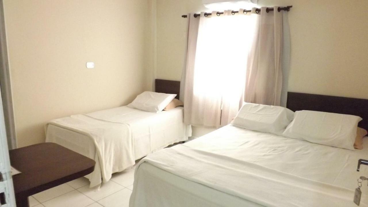Hotel Calixtro レジストロ エクステリア 写真